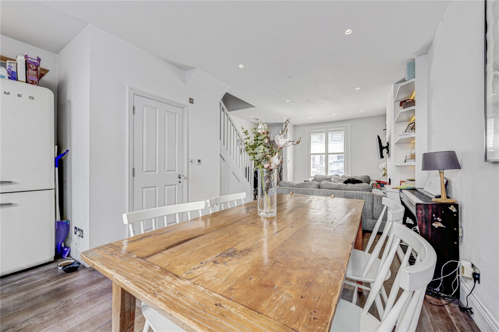 Images for Fulham, London EAID:163099177 BID:FLS