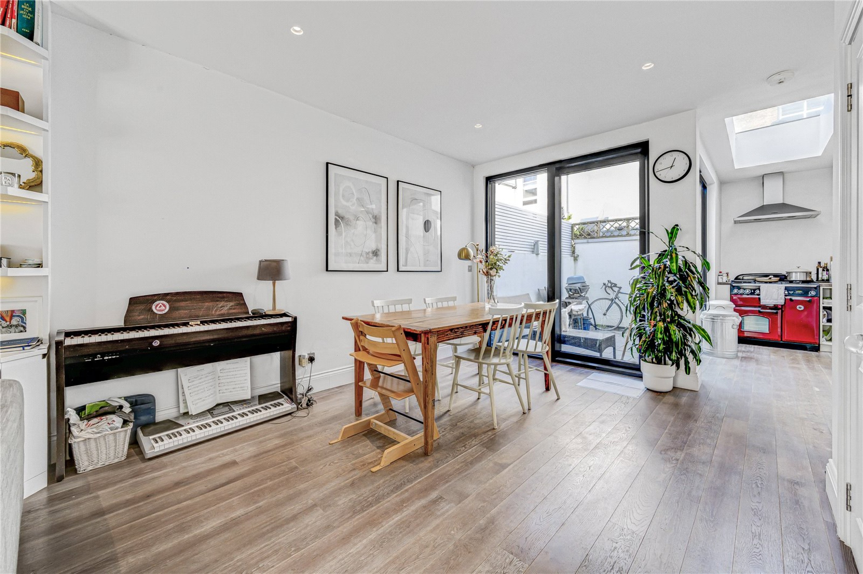 Images for Fulham, London EAID:163099177 BID:FLS