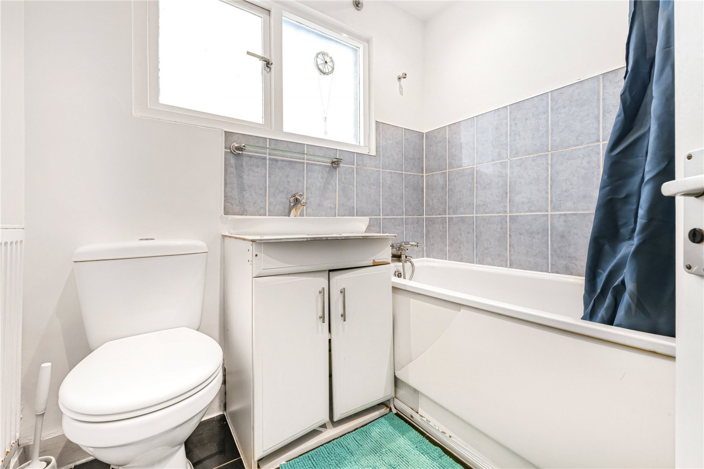 Images for Fulham EAID:163099177 BID:FLS