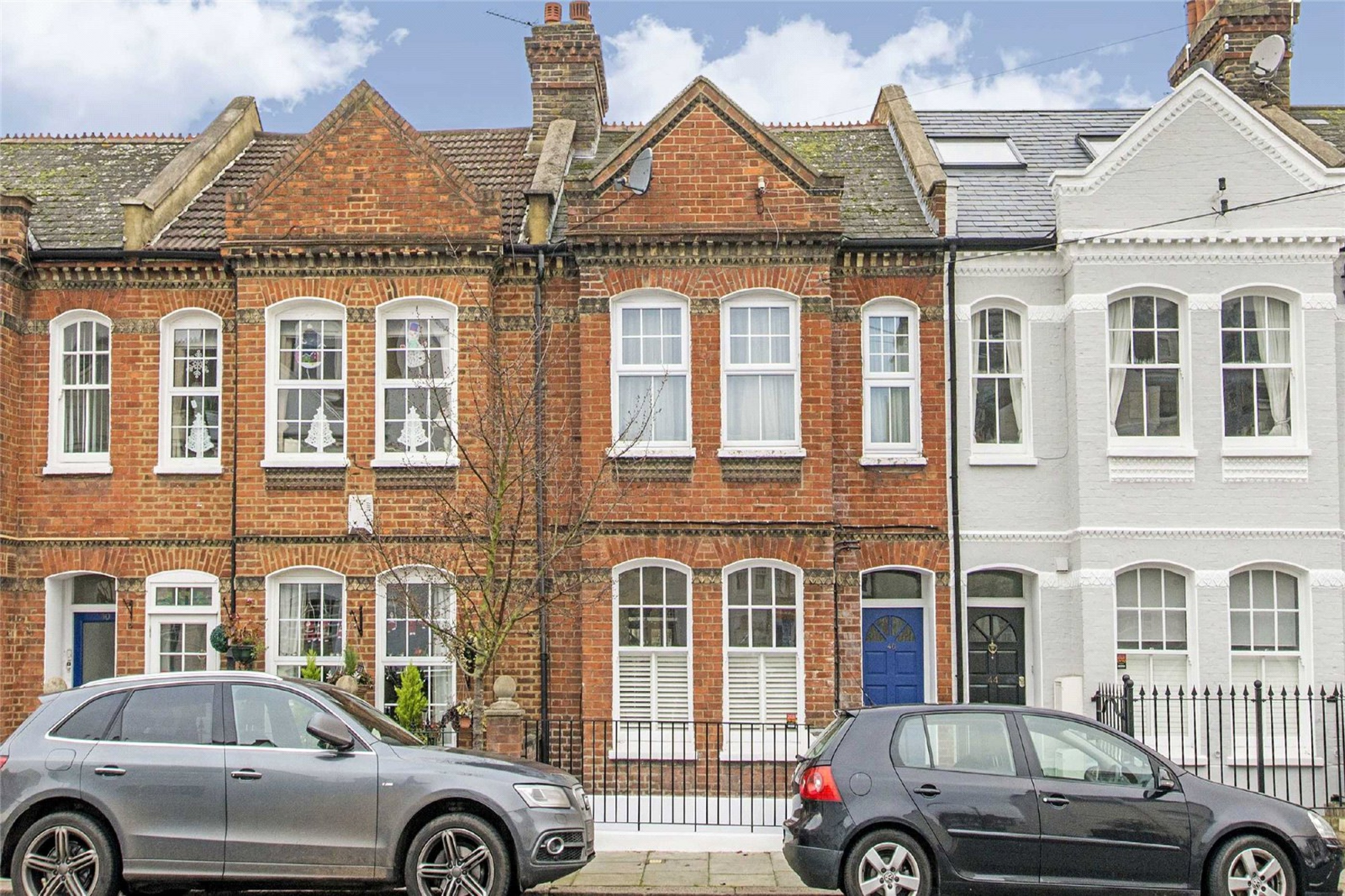 Images for Fulham EAID:4101633374 BID:FLS