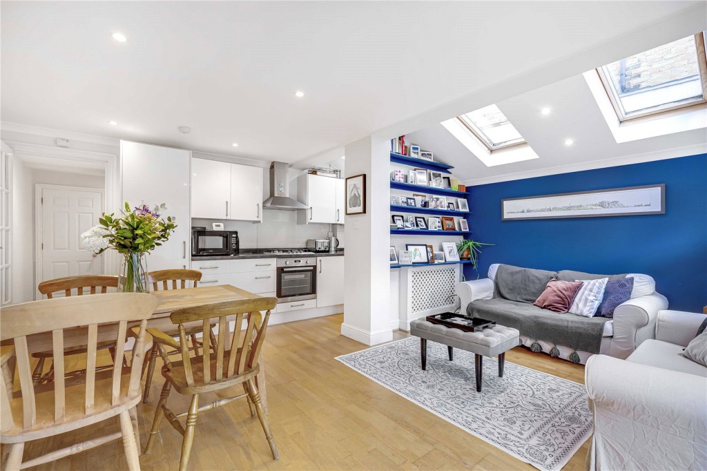 Images for Fulham EAID:163099177 BID:FLS