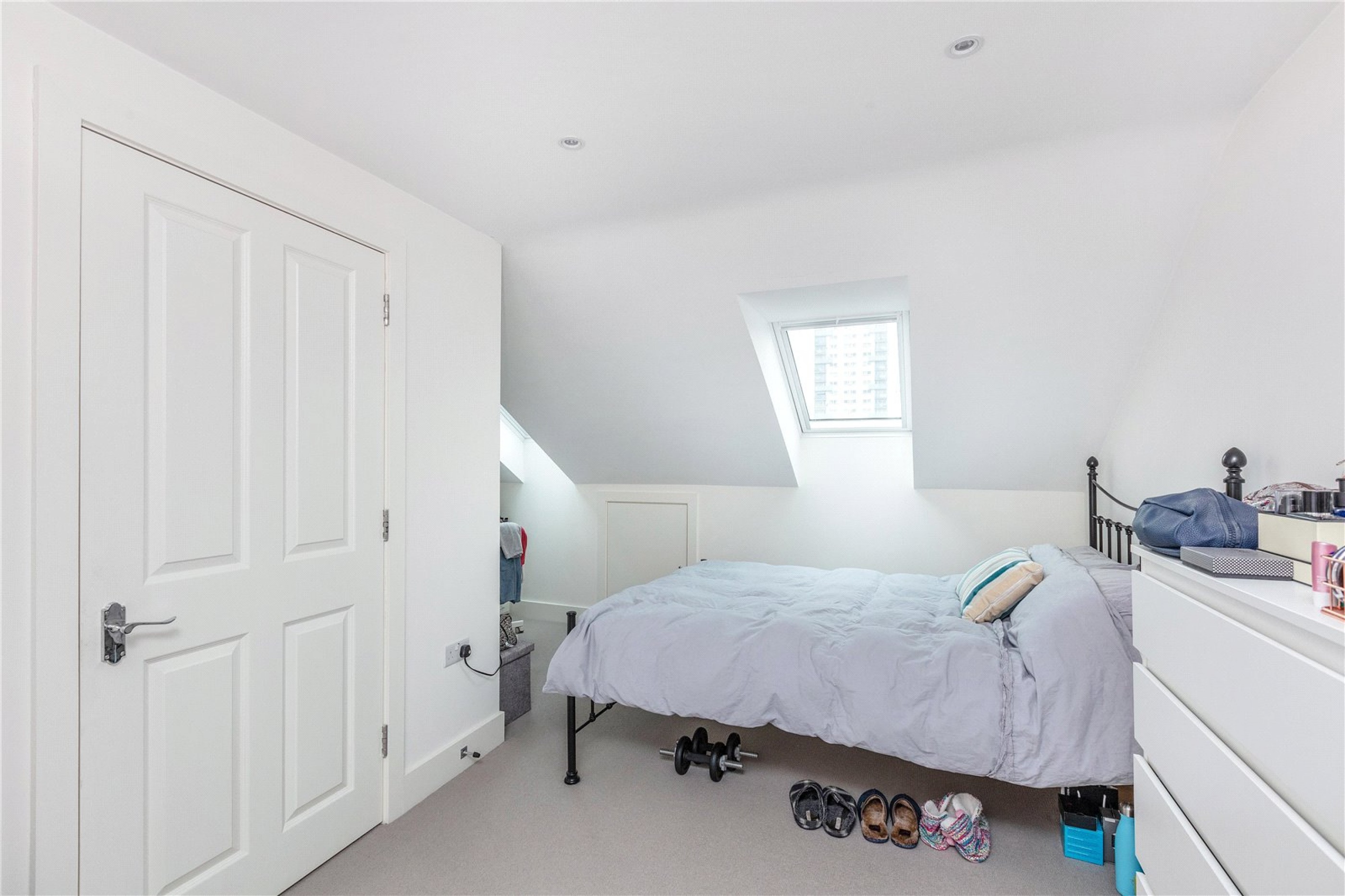 Images for Fulham EAID:163099177 BID:FLS