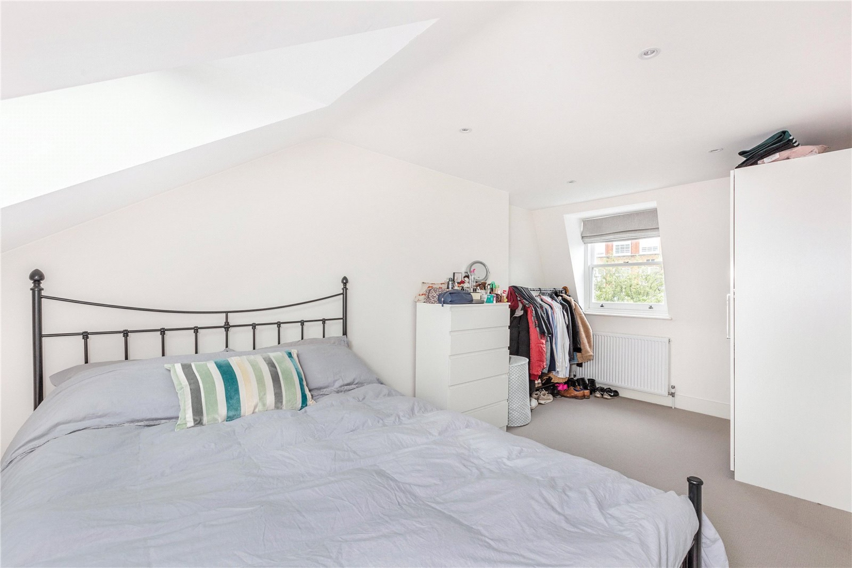 Images for Fulham EAID:163099177 BID:FLS