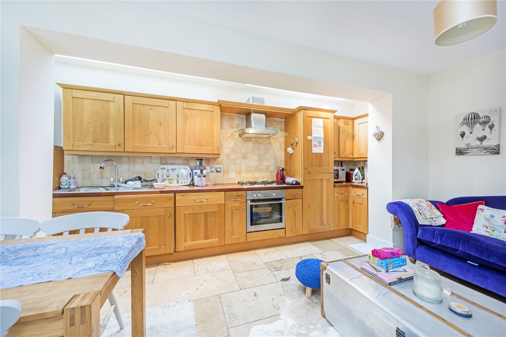 Images for Fulham EAID:163099177 BID:FLS