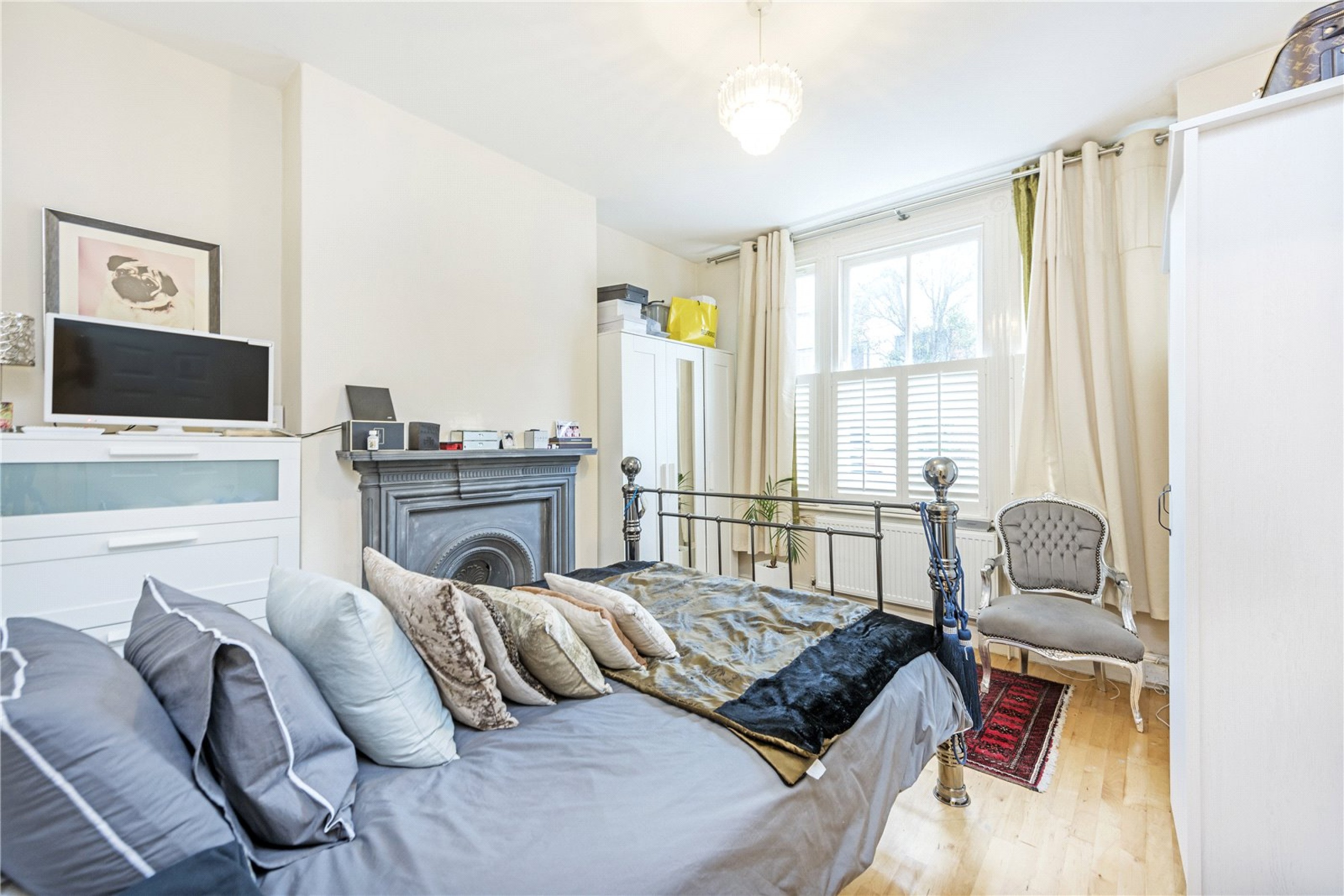Images for Fulham EAID:163099177 BID:FLS