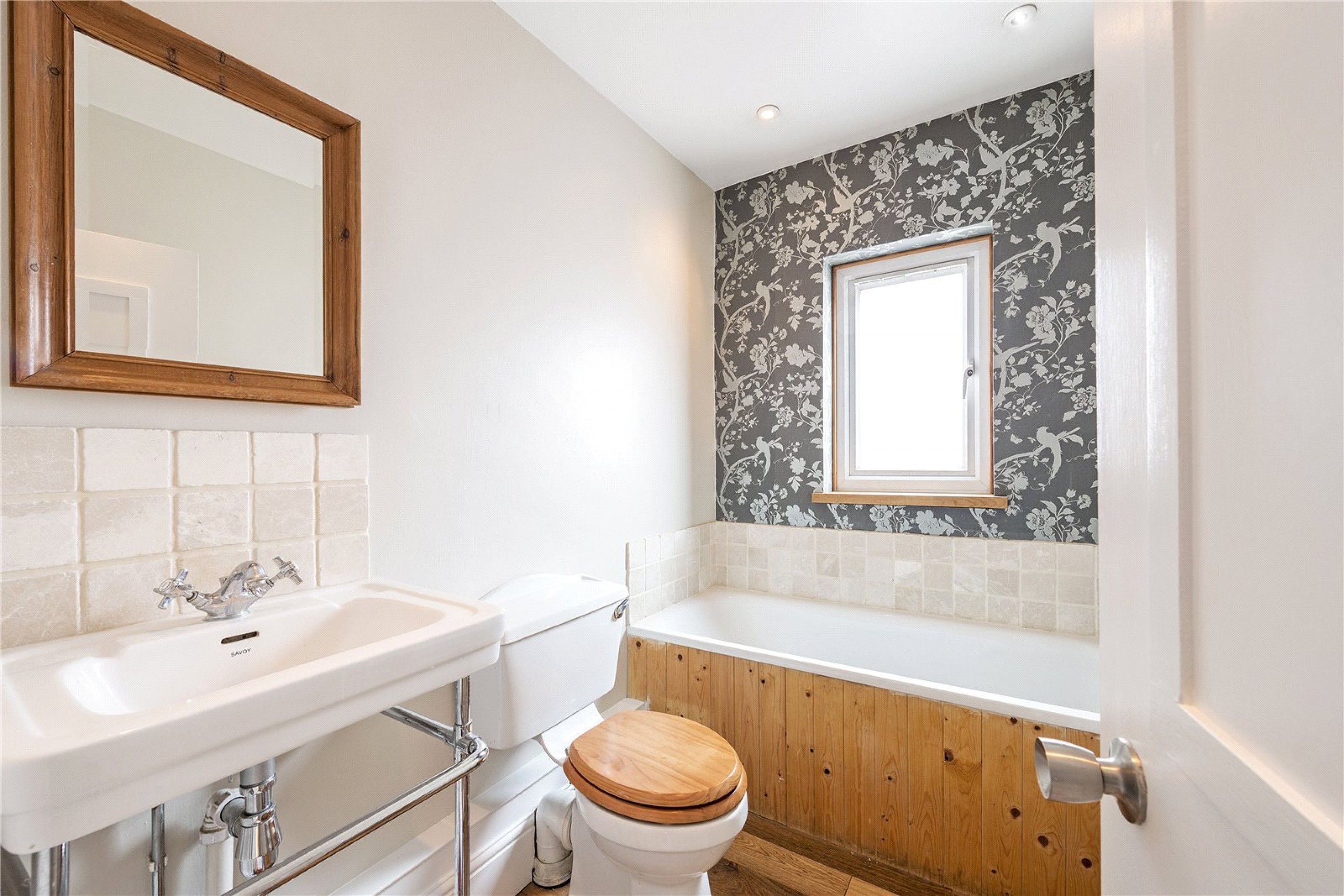 Images for Fulham EAID:163099177 BID:FLS