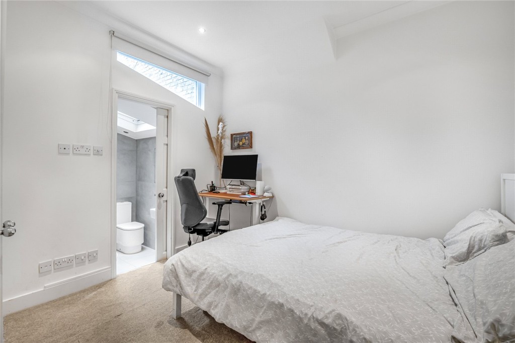 Images for Fulham, London EAID:163099177 BID:FLS