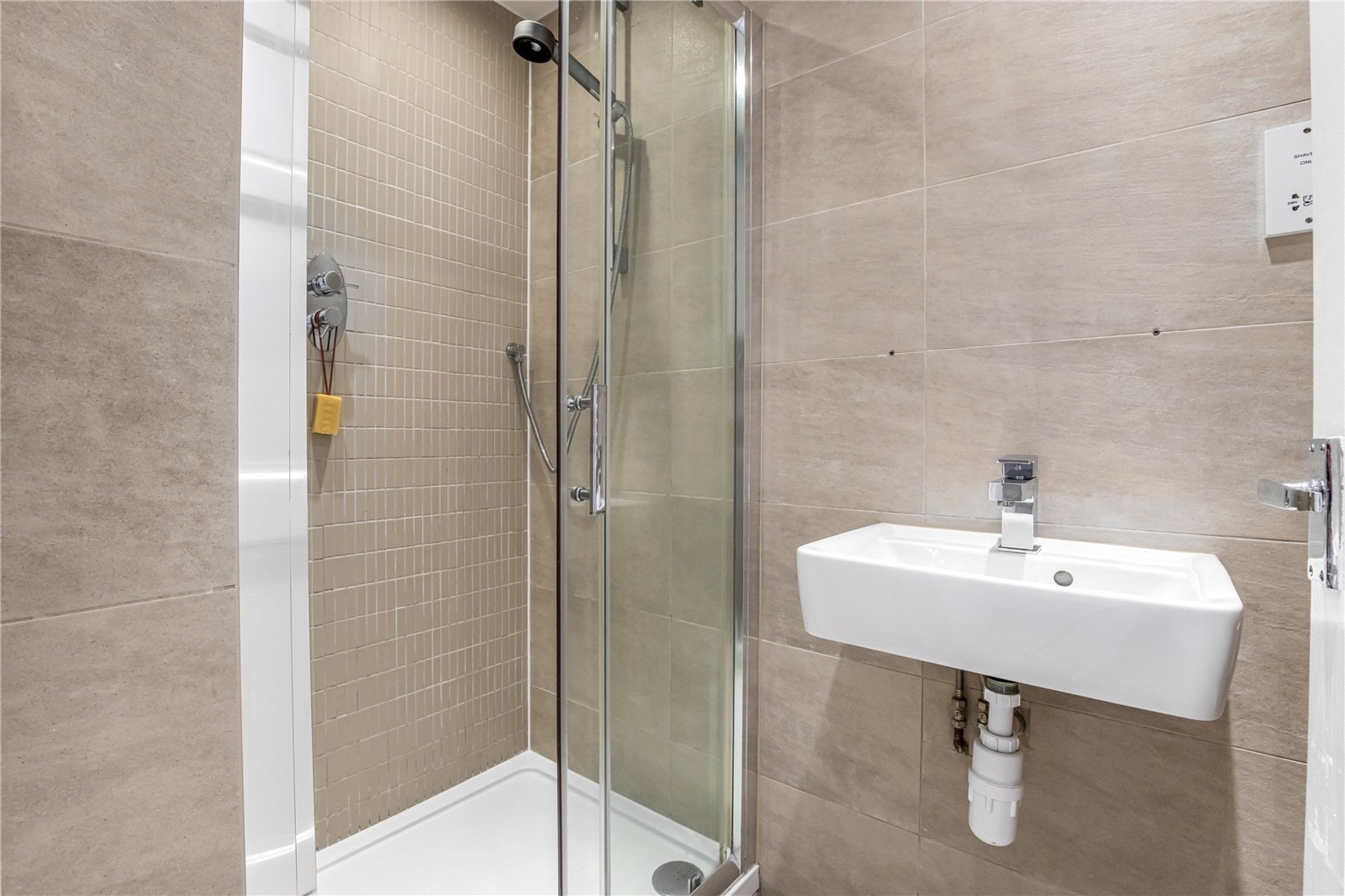 Images for Fulham, London EAID:163099177 BID:FLS