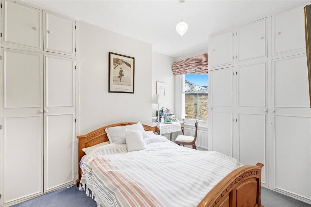 Images for Fulham EAID:4101633374 BID:FLS