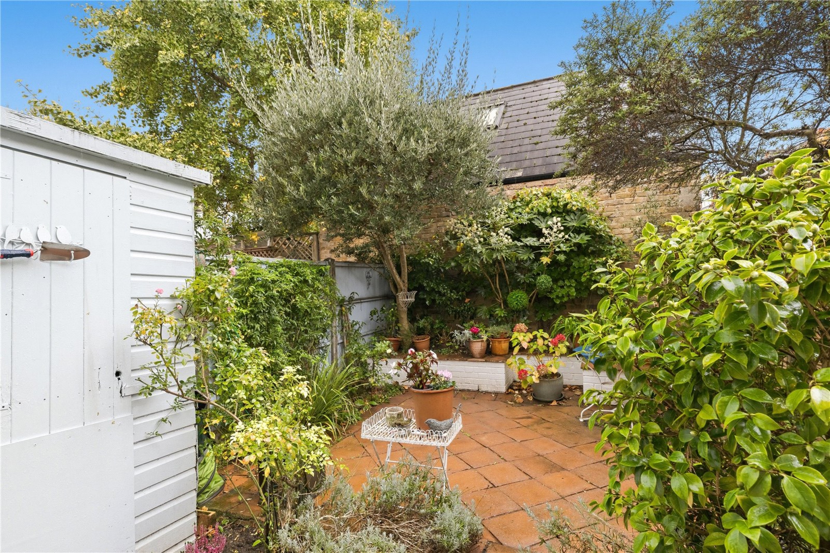 Images for Fulham EAID:4101633374 BID:FLS