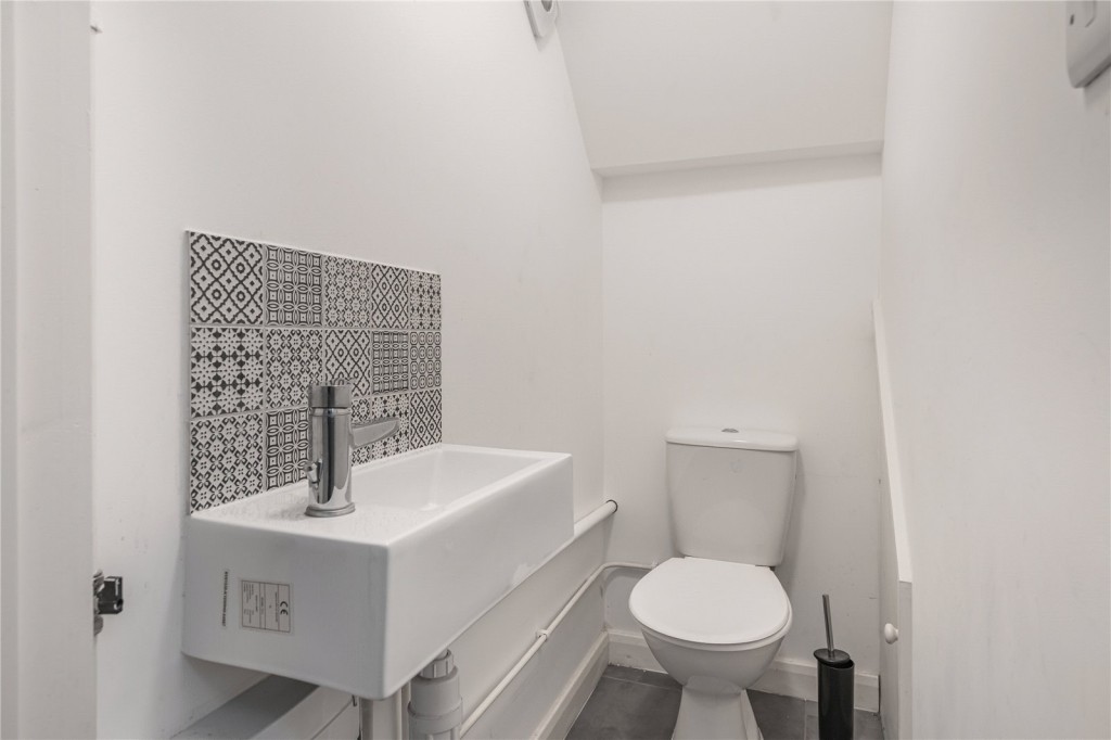 Images for Fulham, London EAID:163099177 BID:FLS