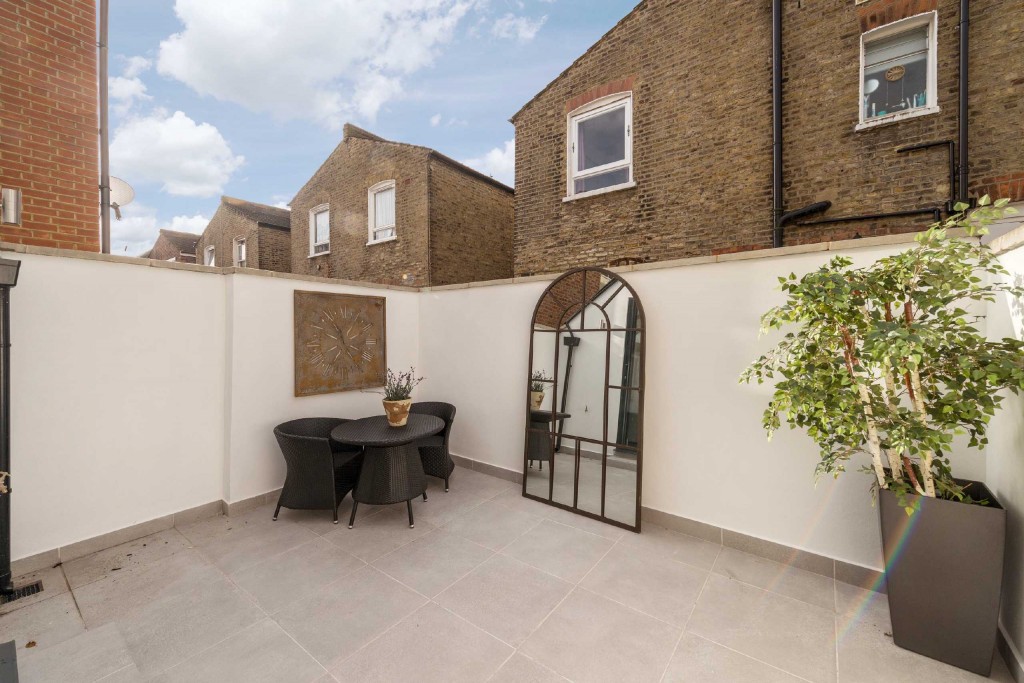 Images for Fulham, London EAID:163099177 BID:FLS