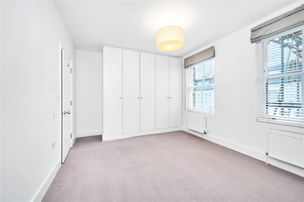 Images for Fulham EAID:163099177 BID:FLS