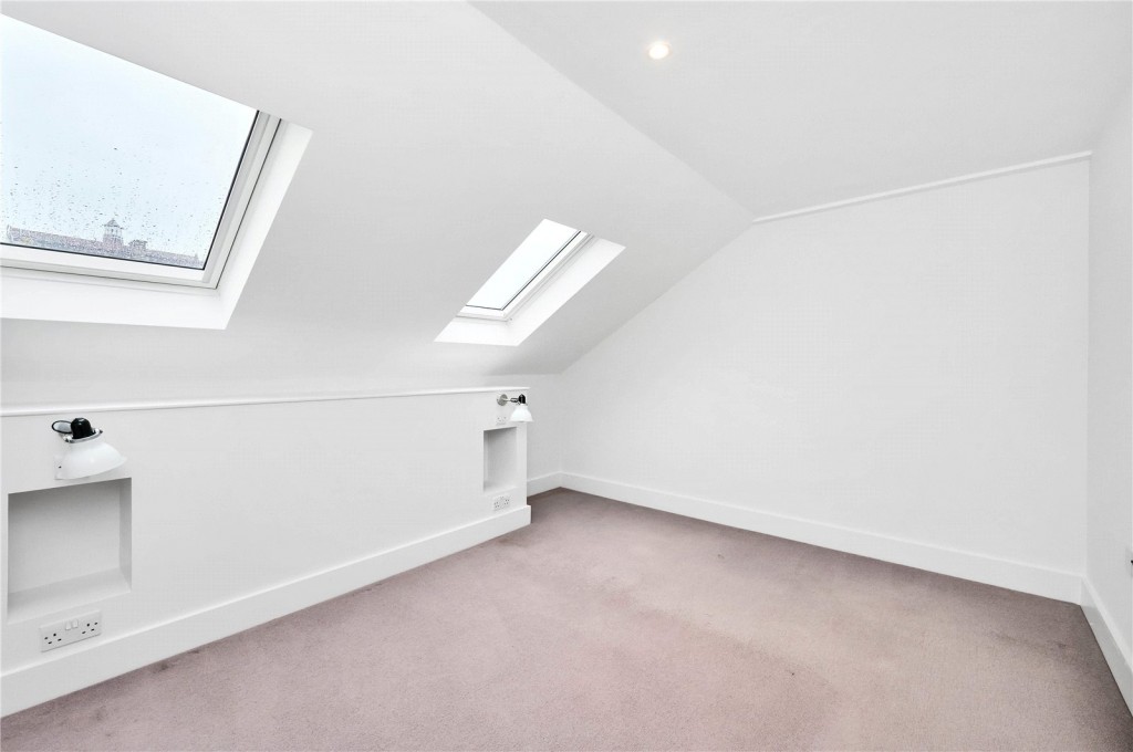 Images for Fulham EAID:163099177 BID:FLS