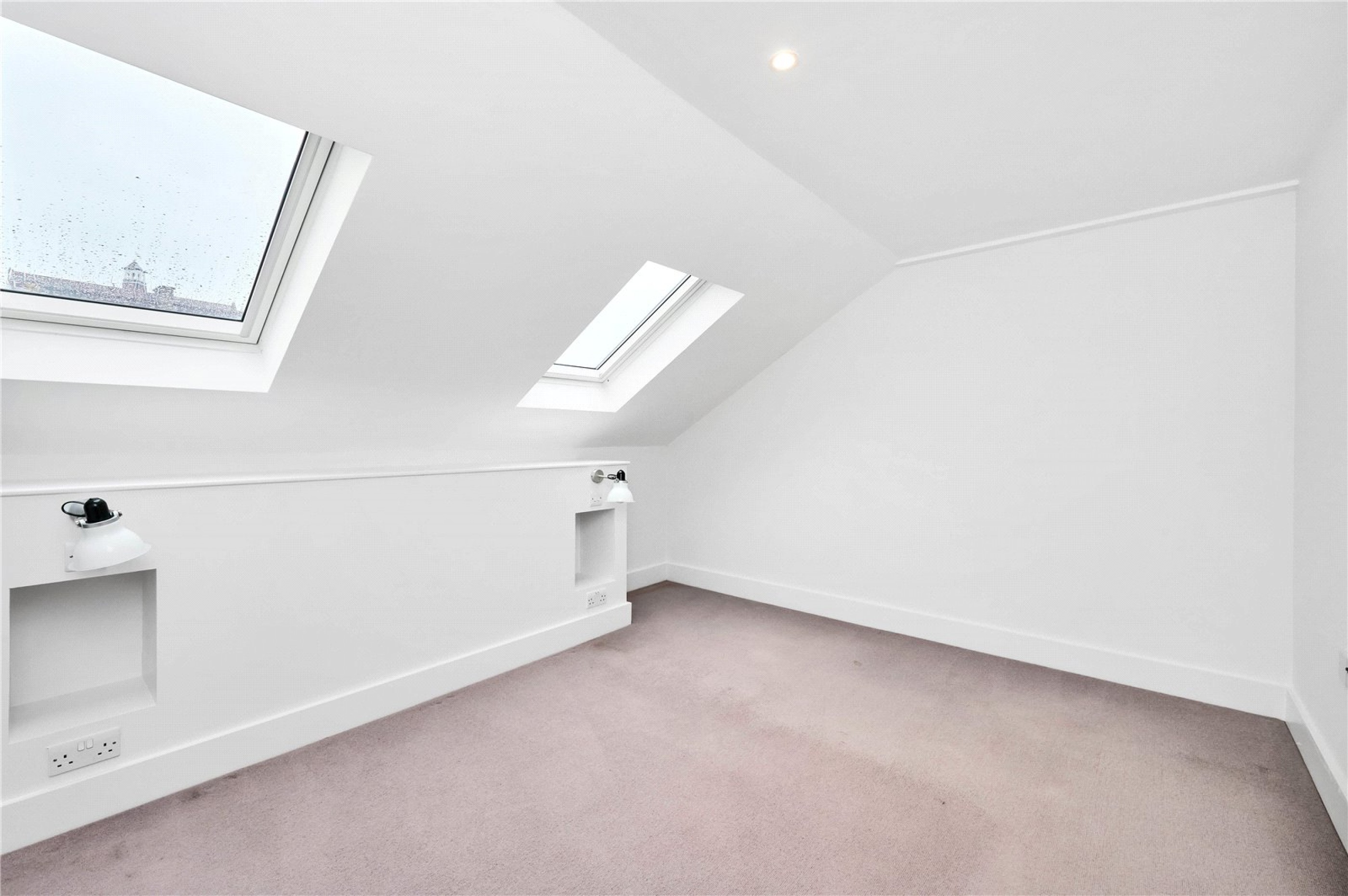 Images for Fulham EAID:163099177 BID:FLS