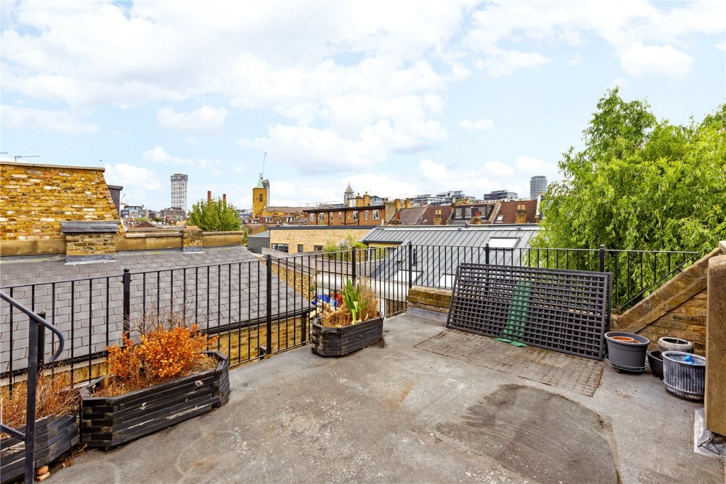 Images for Fulham EAID:163099177 BID:FLS