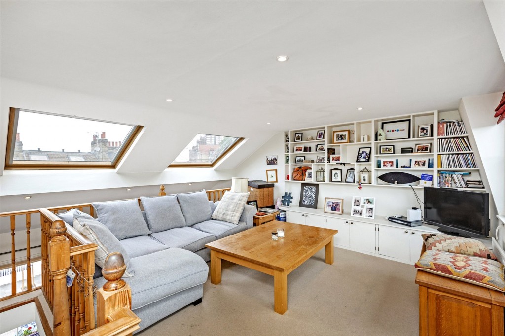 Images for Fulham EAID:163099177 BID:FLS