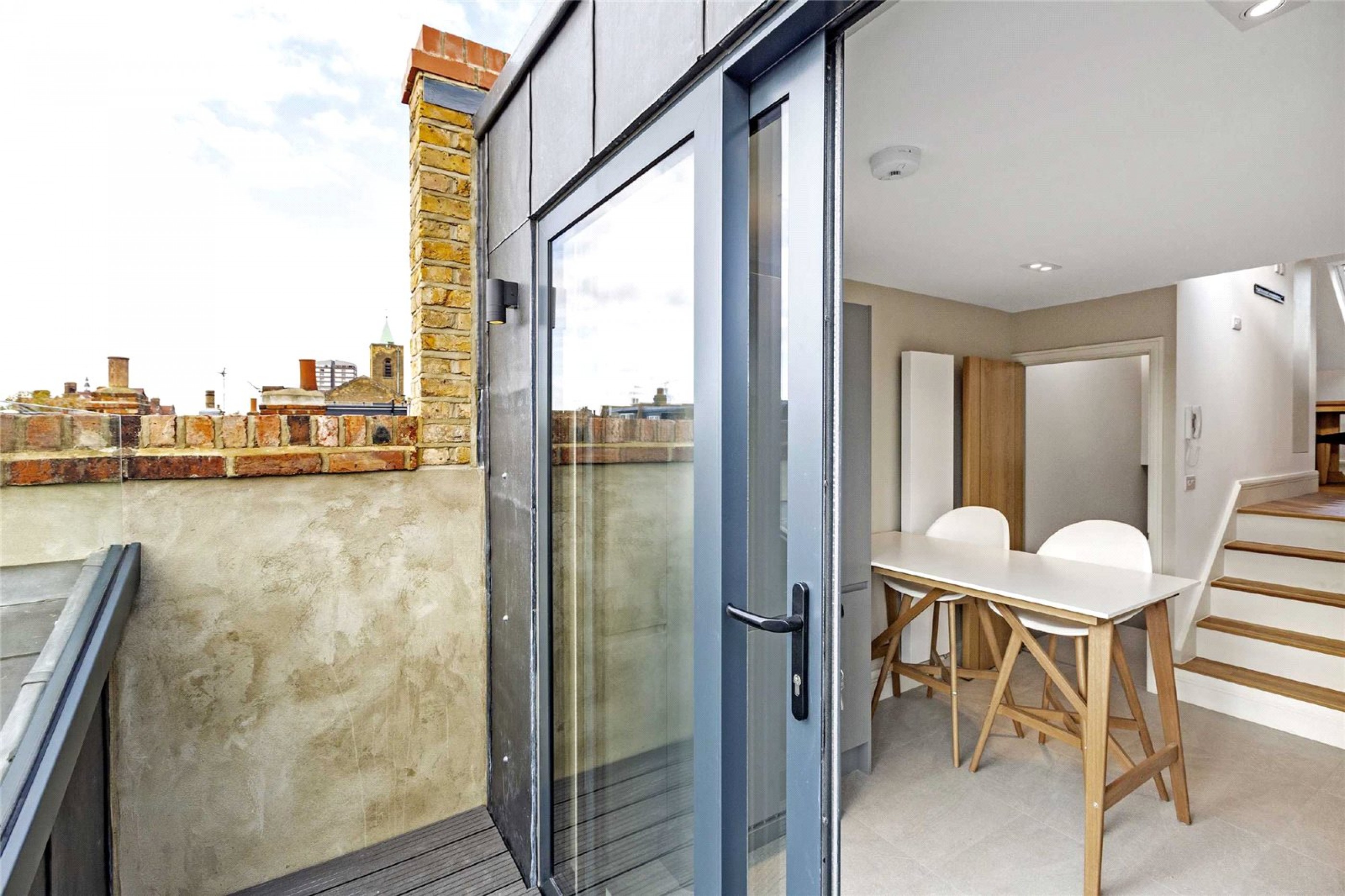 Images for Fulham EAID:163099177 BID:FLS
