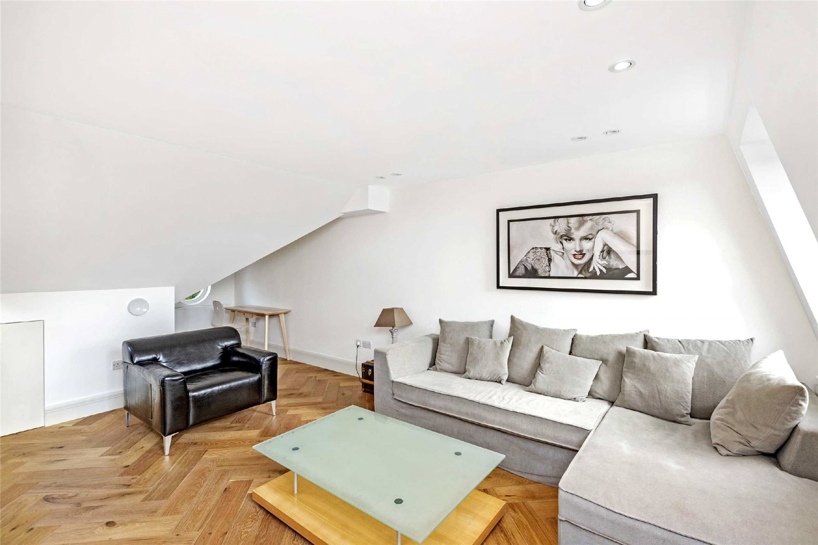 Images for Fulham EAID:163099177 BID:FLS