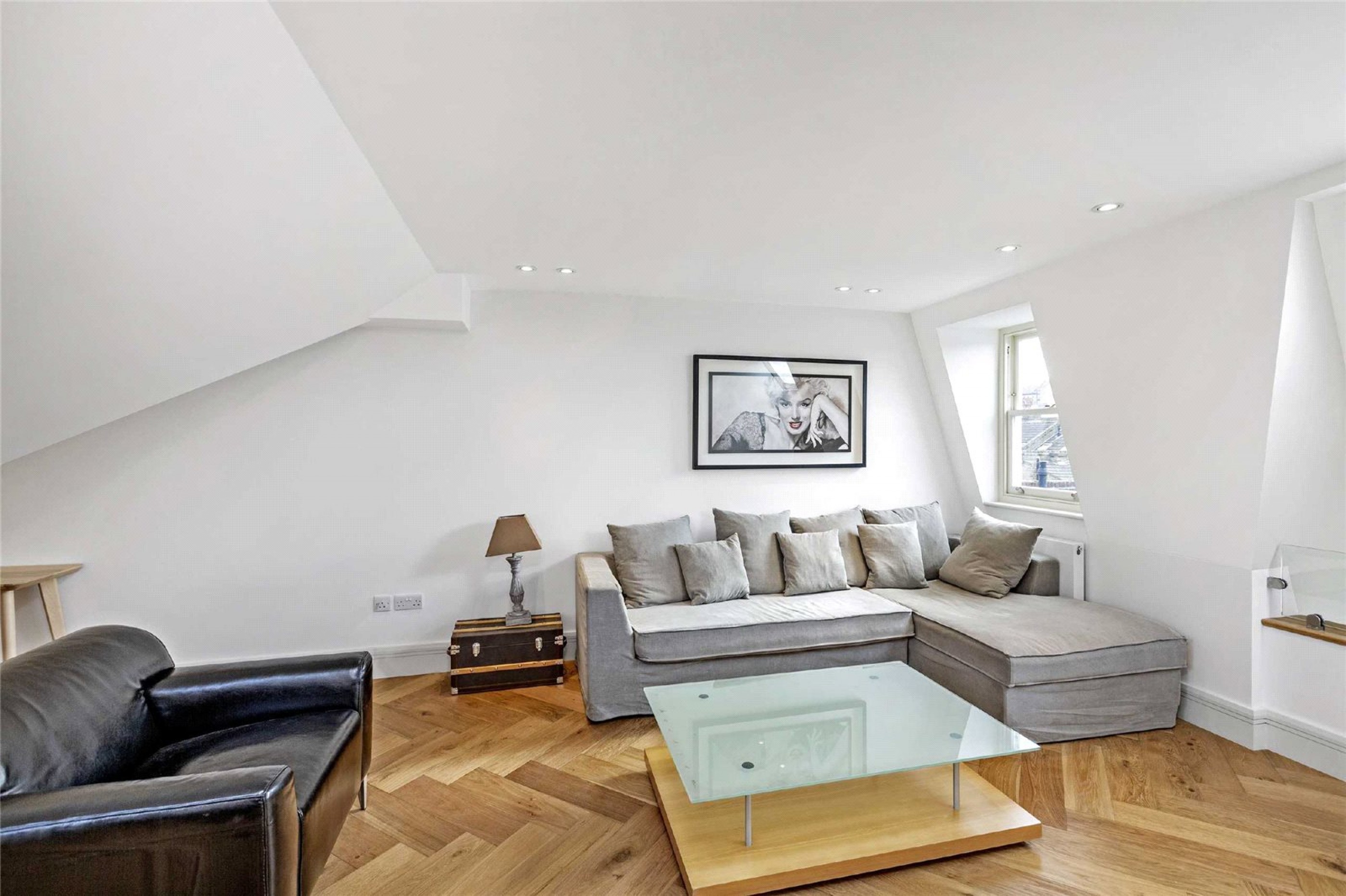Images for Fulham EAID:163099177 BID:FLS