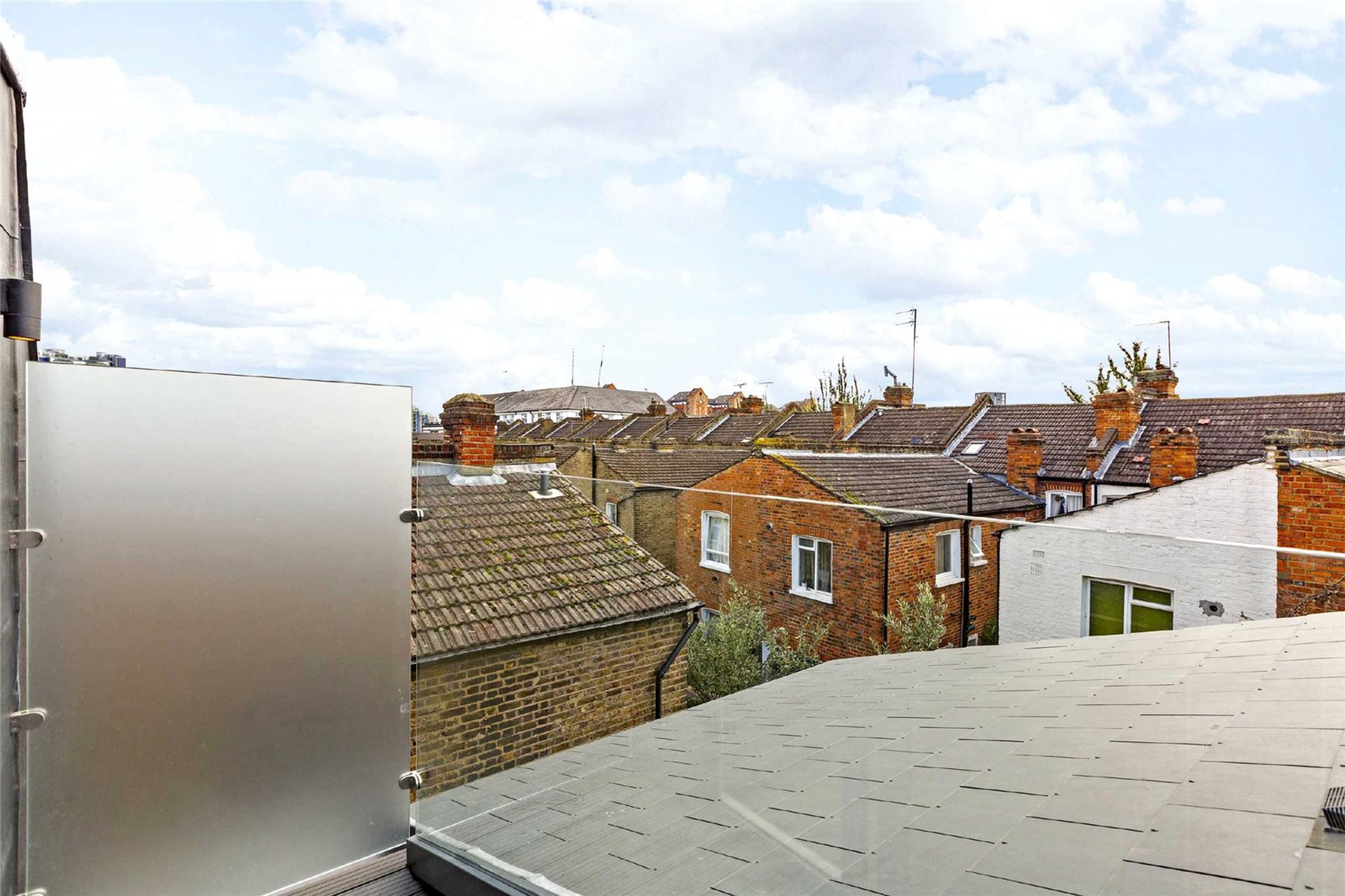 Images for Fulham EAID:163099177 BID:FLS