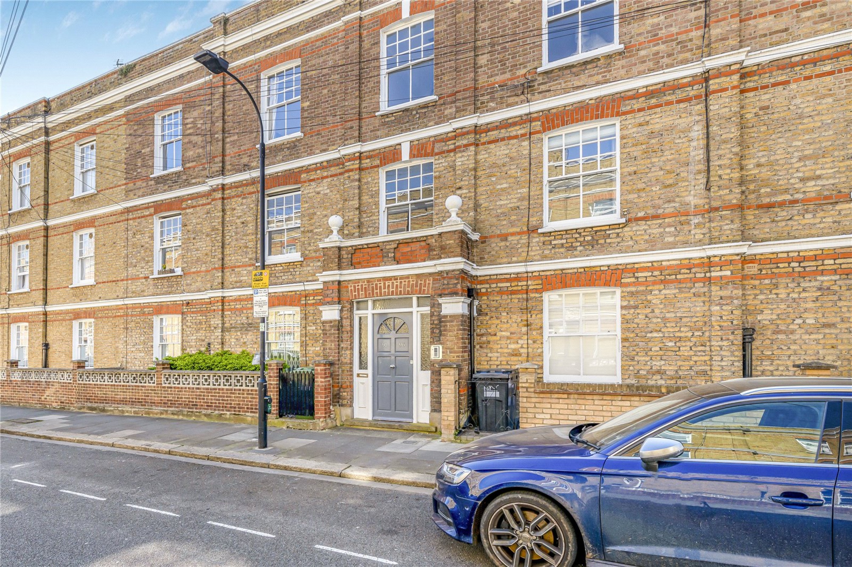 Images for Fulham EAID:163099177 BID:FLS