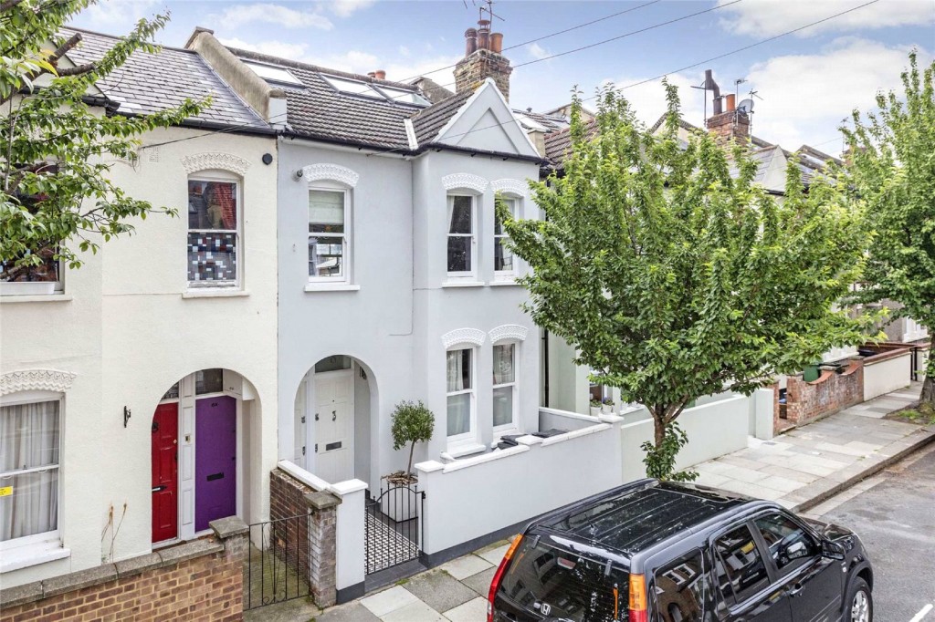 Images for Fulham EAID:4101633374 BID:FLS