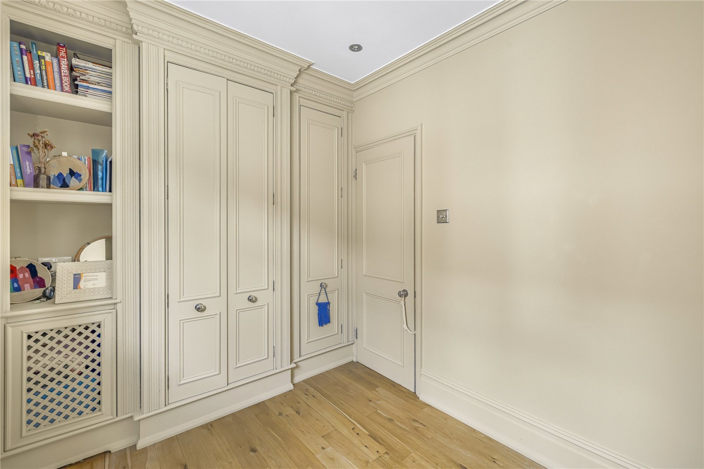 Images for London EAID:4101633374 BID:FLS