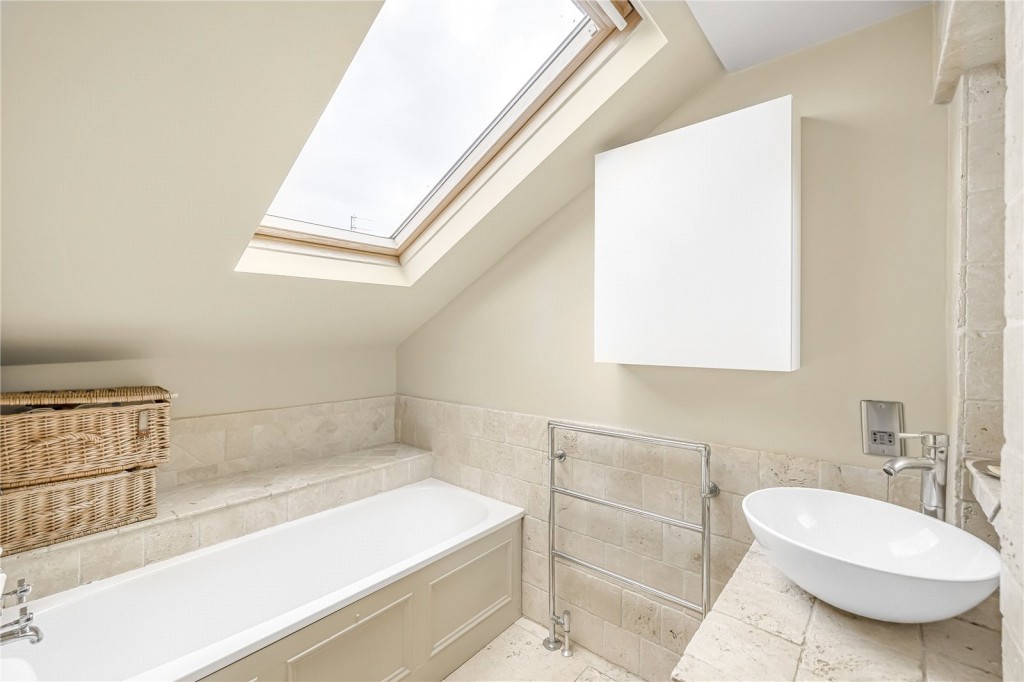 Images for London EAID:4101633374 BID:FLS