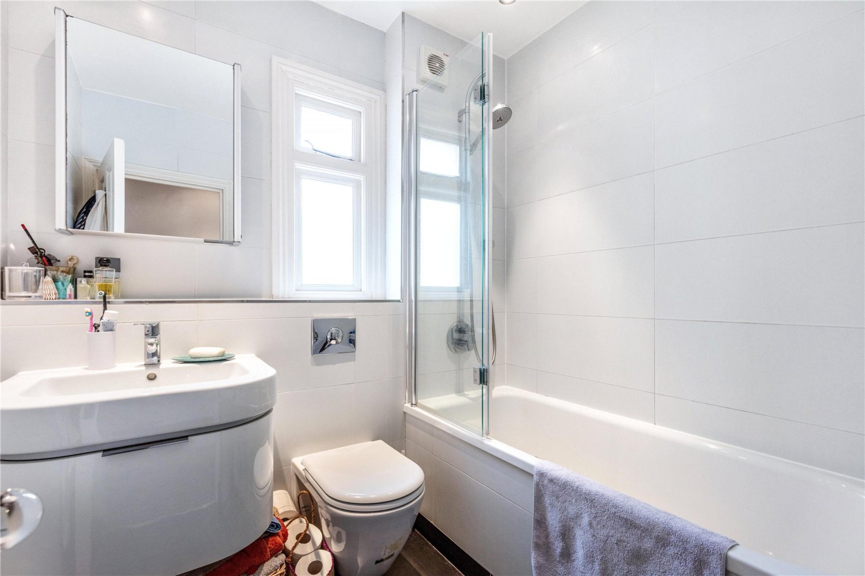 Images for Fulham EAID:163099177 BID:FLS
