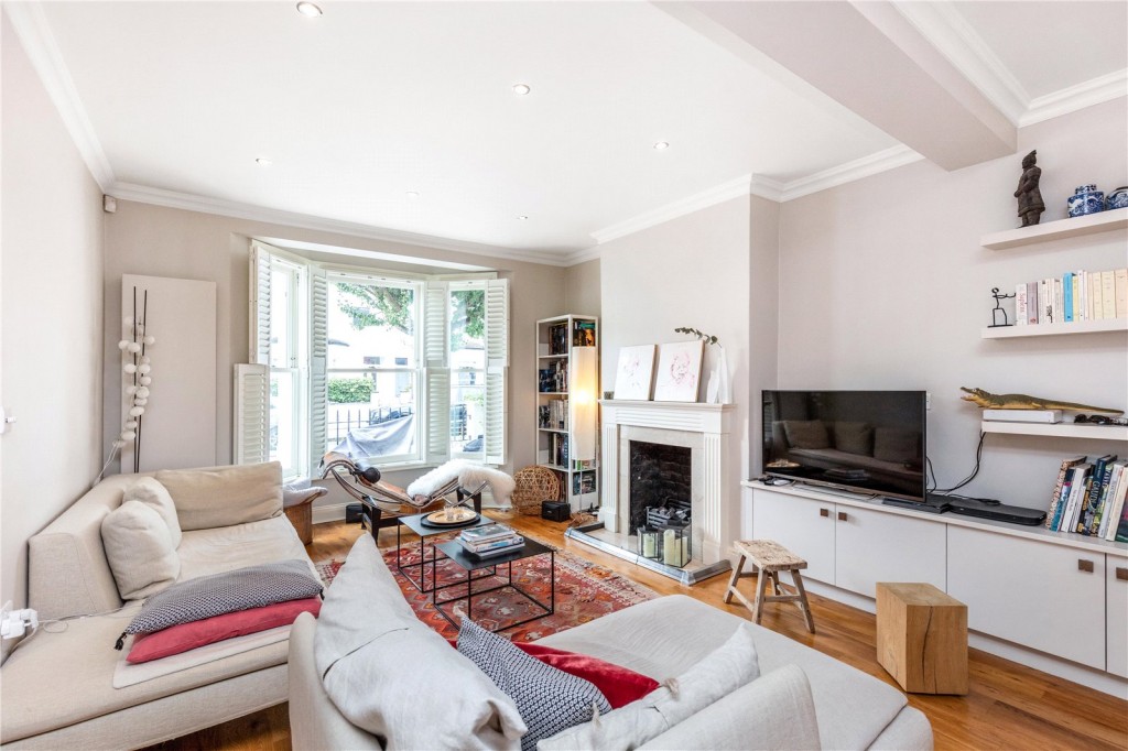Images for Fulham EAID:163099177 BID:FLS
