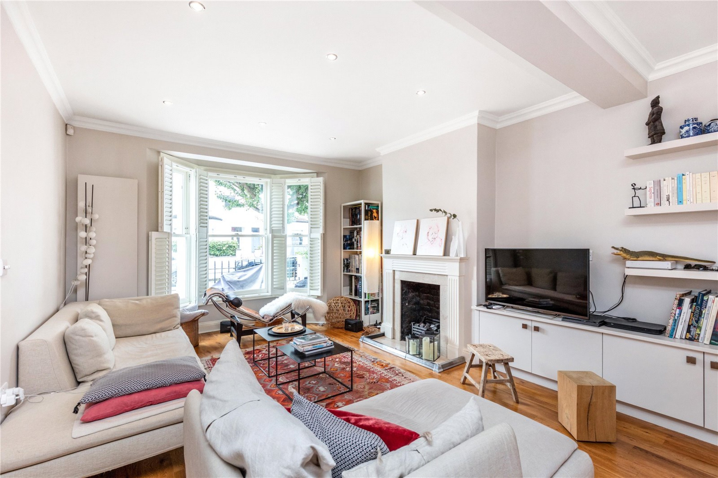 Images for Fulham EAID:163099177 BID:FLS