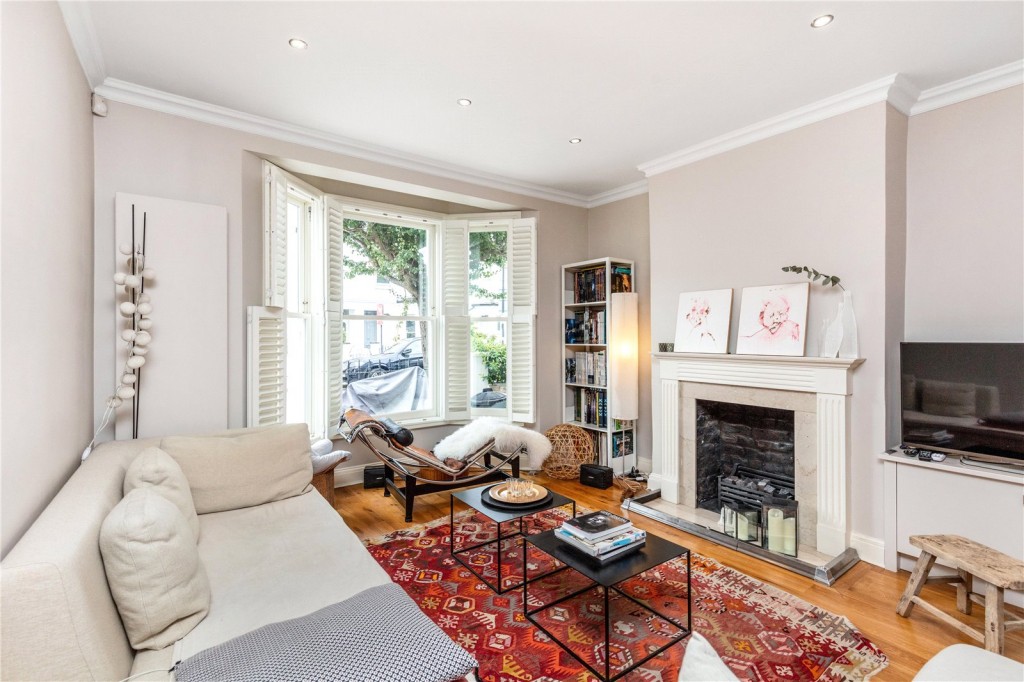 Images for Fulham EAID:163099177 BID:FLS
