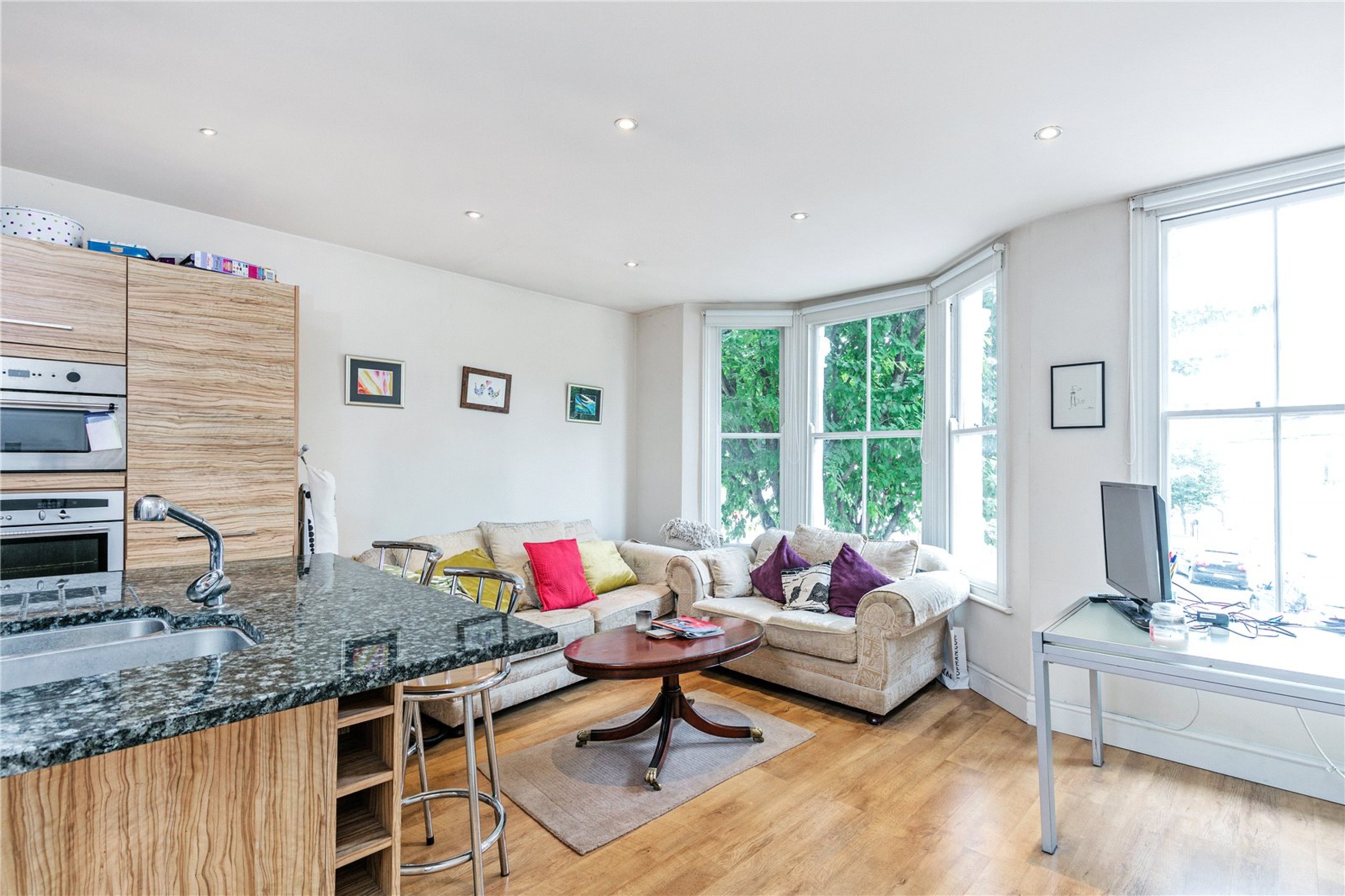 Images for Fulham EAID:163099177 BID:FLS