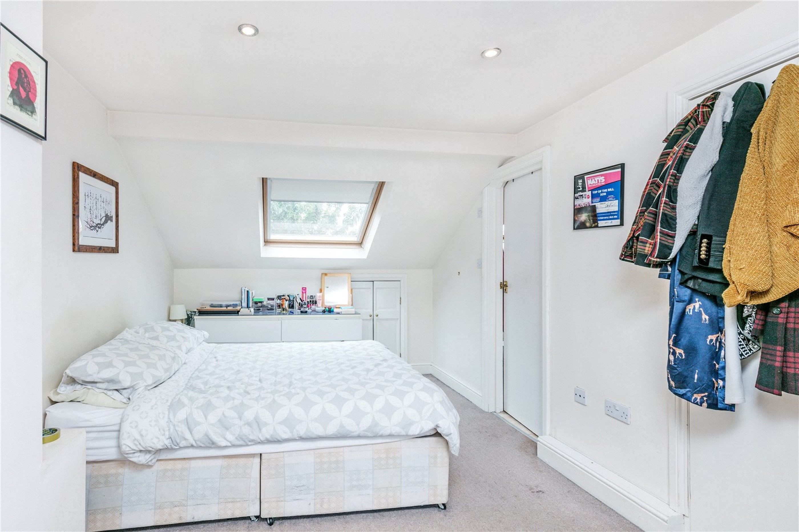 Images for Fulham EAID:163099177 BID:FLS