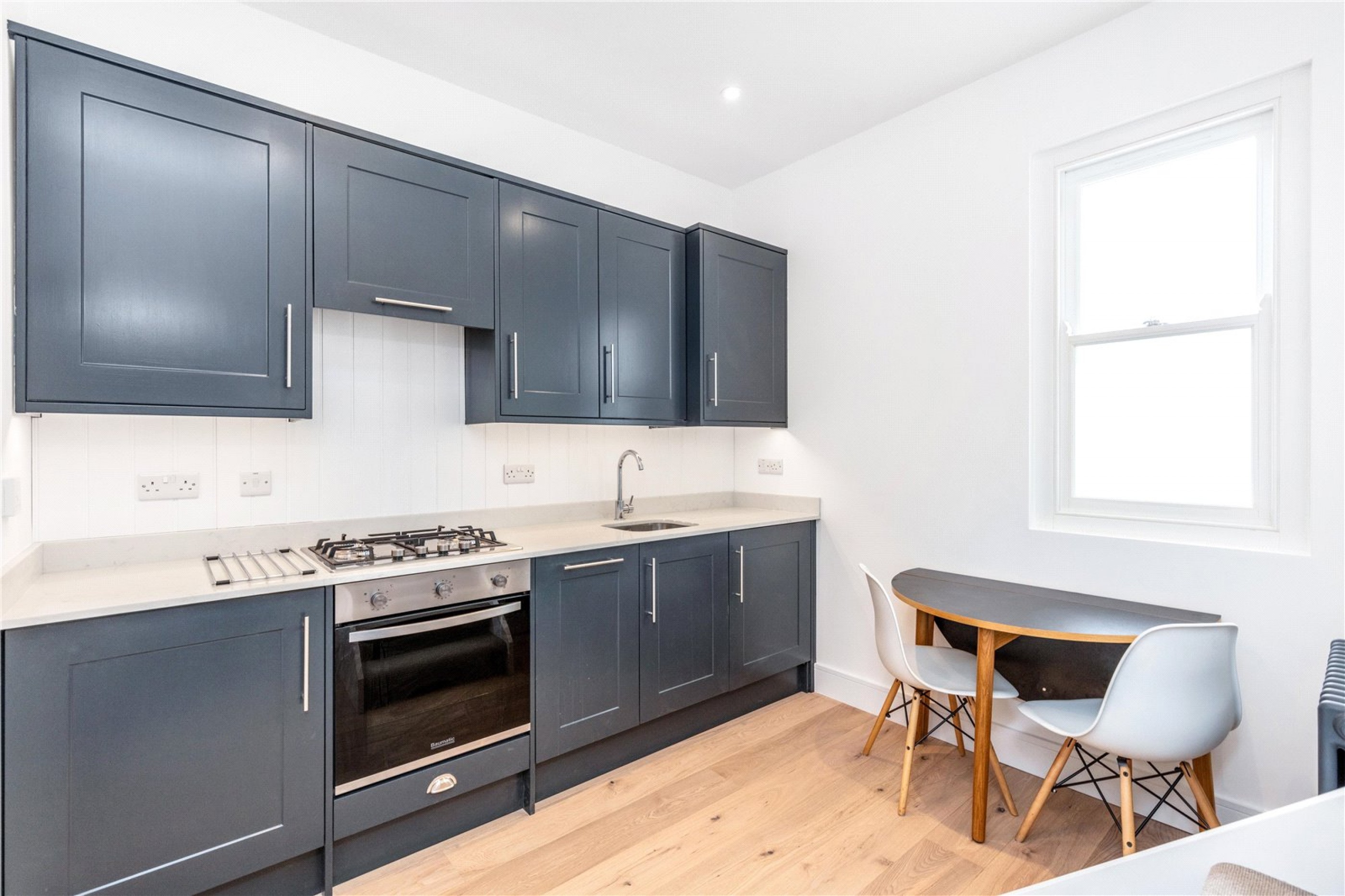 Images for Fulham EAID:163099177 BID:FLS