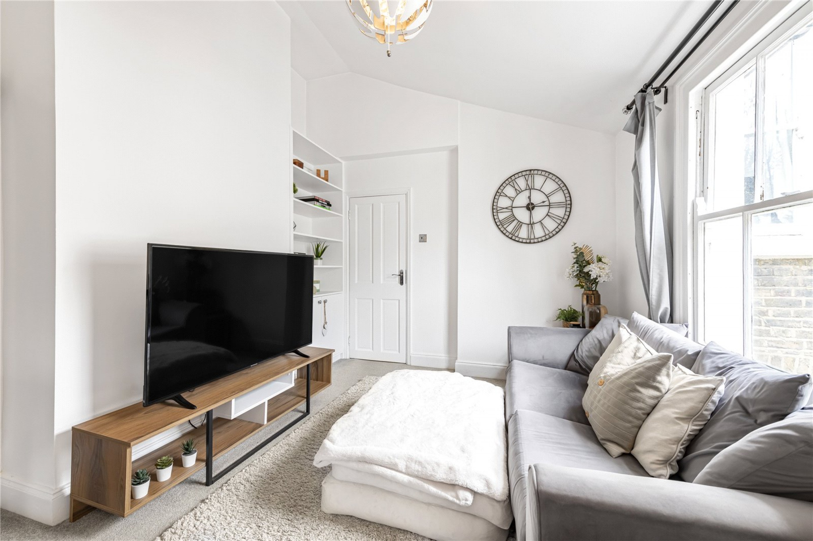 Images for Fulham EAID:163099177 BID:FLS
