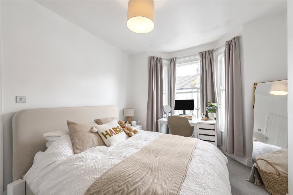 Images for Fulham EAID:163099177 BID:FLS
