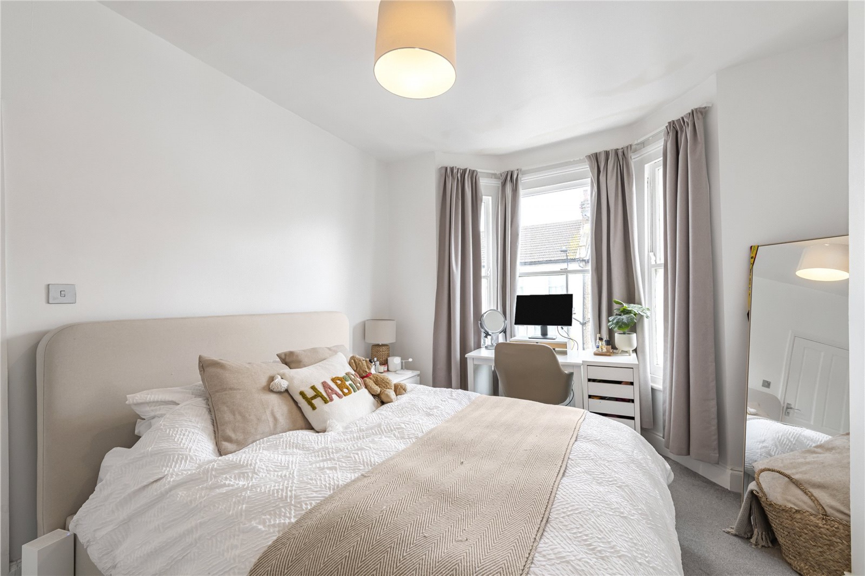 Images for Fulham EAID:163099177 BID:FLS