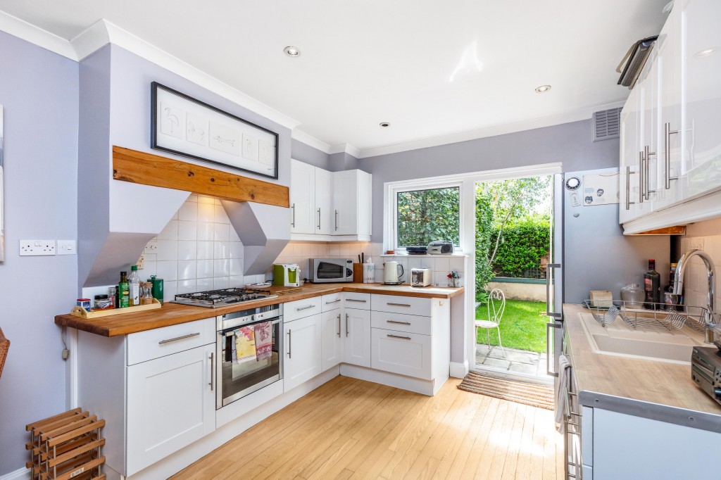 Images for Fulham, London EAID:163099177 BID:FLS