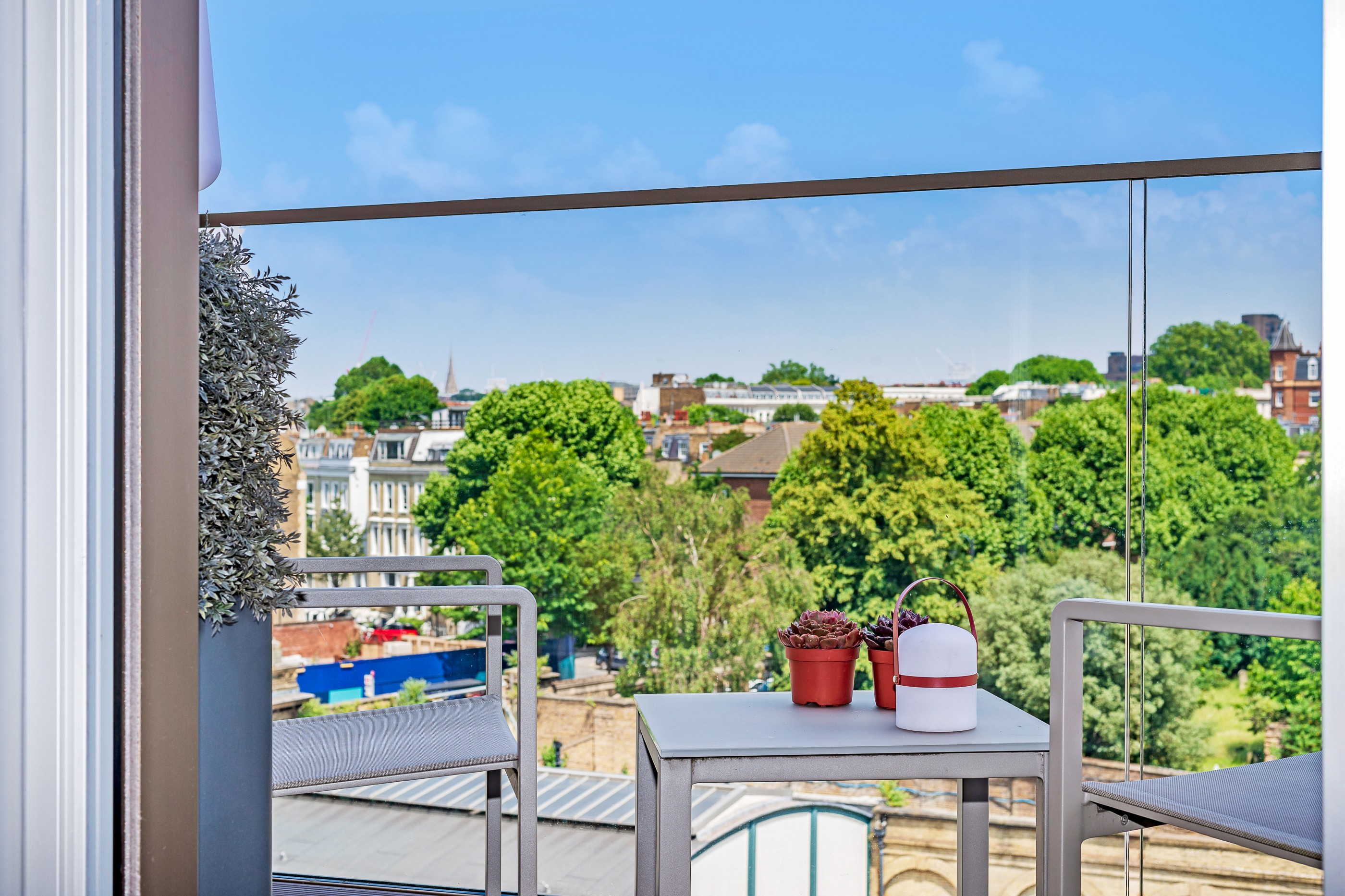 Images for Fulham, London EAID:163099177 BID:FLS