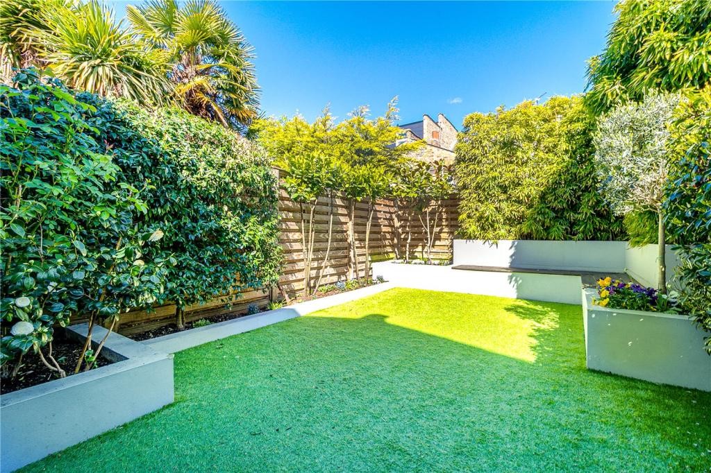 Images for Fulham, London EAID:163099177 BID:FLS