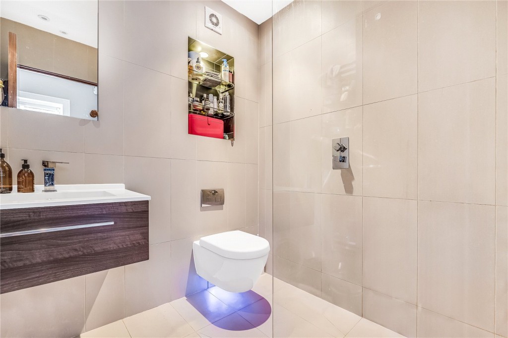 Images for Fulham, London EAID:163099177 BID:FLS