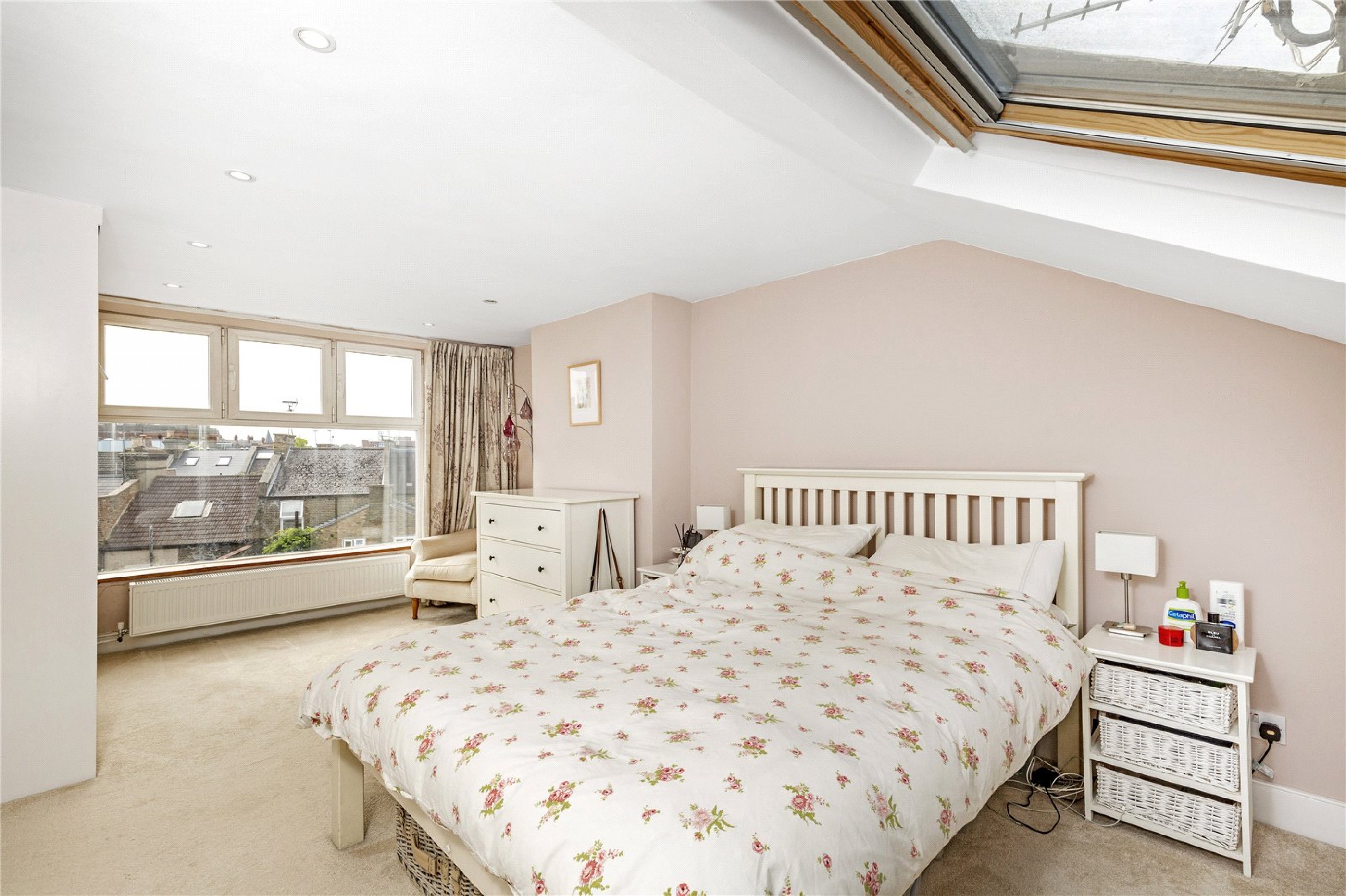 Images for Fulham EAID:163099177 BID:FLS