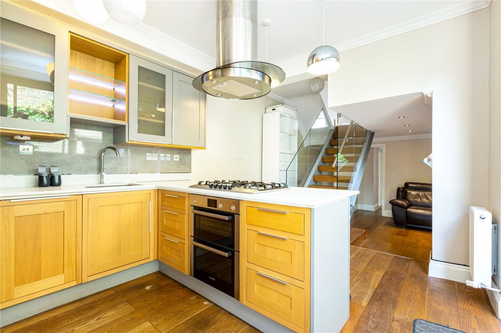 Images for Fulham, London EAID:163099177 BID:FLS