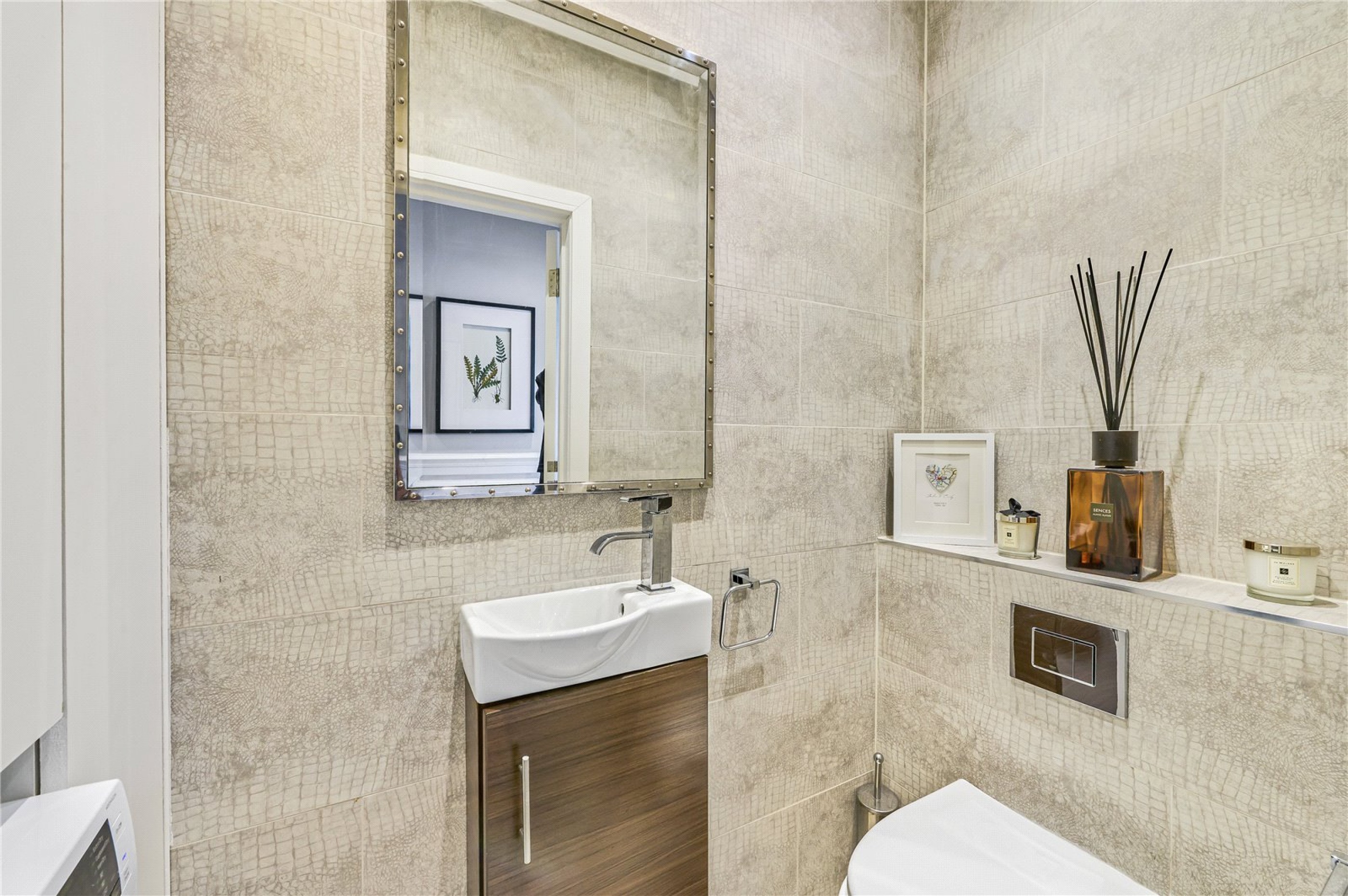 Images for Fulham, London EAID:163099177 BID:FLS