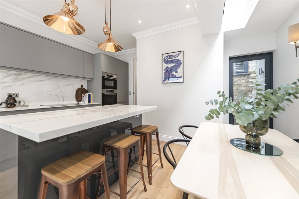 Images for Fulham, London EAID:163099177 BID:FLS