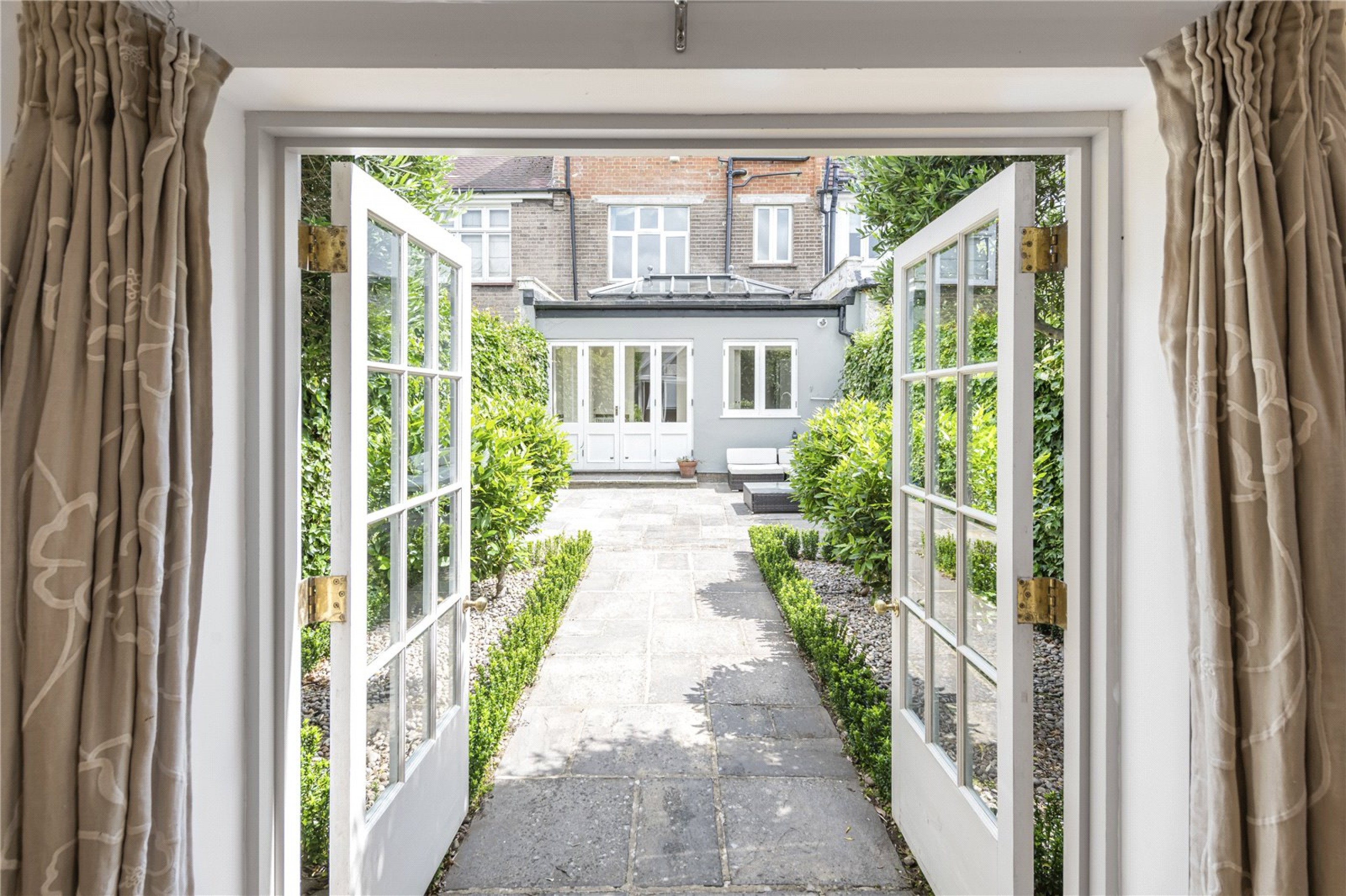 Images for London EAID:163099177 BID:FLS