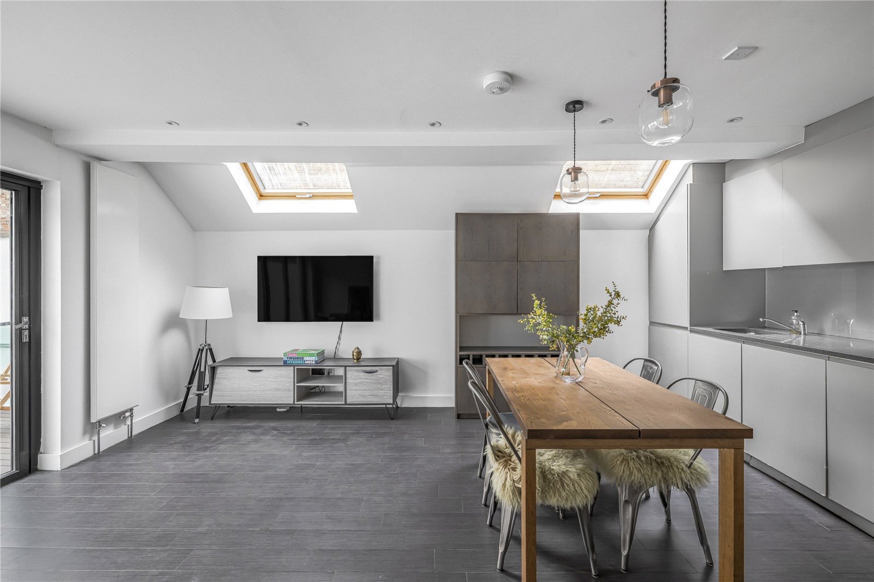 Images for London EAID:4101633374 BID:FLS