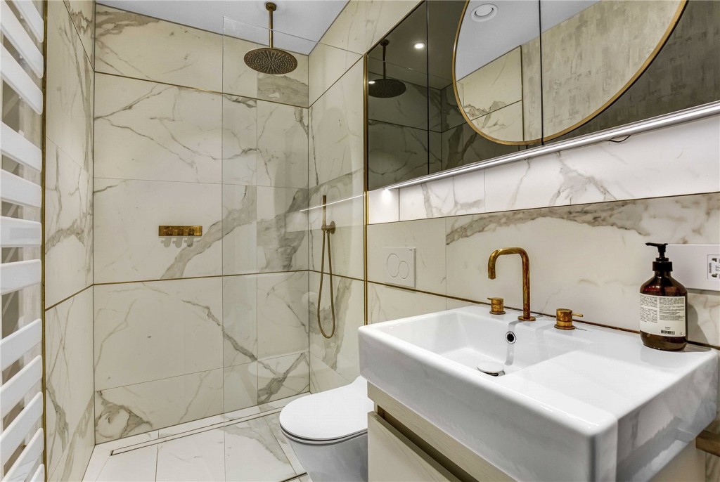 Images for London EAID:4101633374 BID:FLS